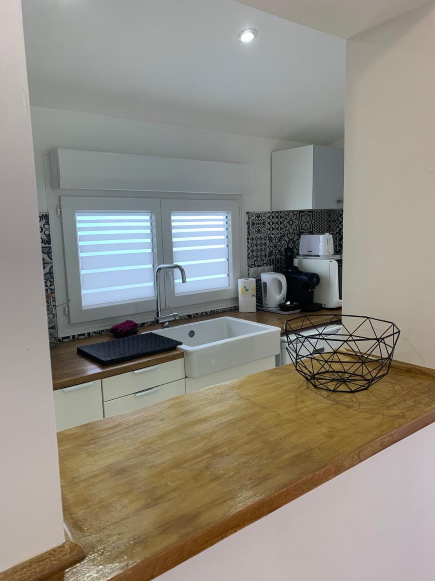 Studio Independant, Front De Mer Et Plage A 200M 昂蒂布 外观 照片